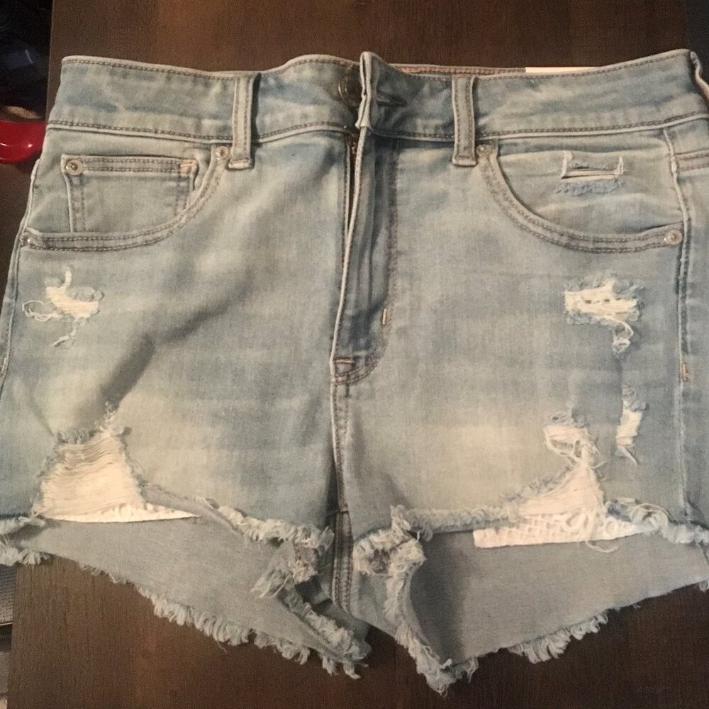 American Eagle Hi-Rise Shortie